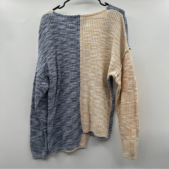 Urban Outfitters Blue & Beige Knit Long Sleeve Asymmetrical Sweater Size XS‎ - Picture 4 of 8